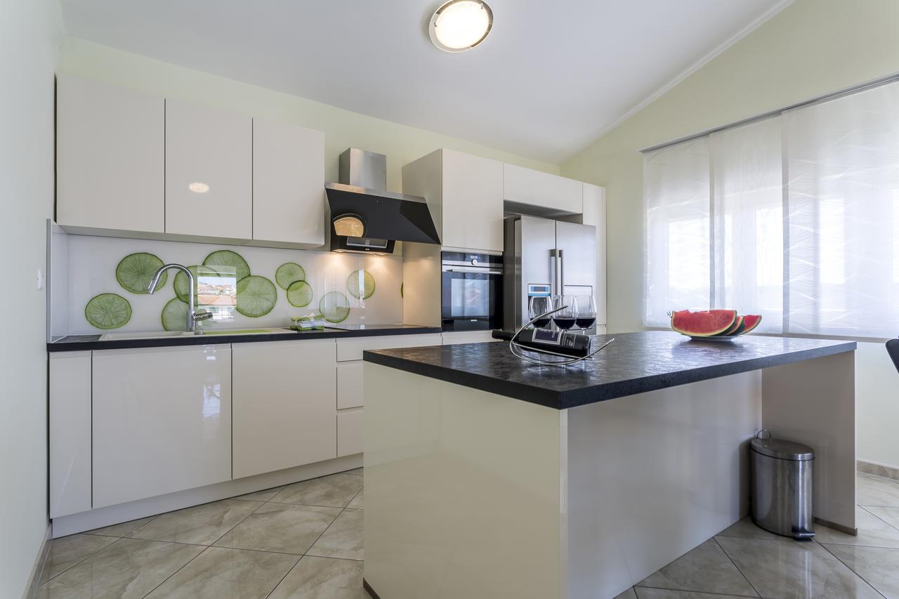 Apartmani Lukic Σπλιτ Εξωτερικό φωτογραφία
