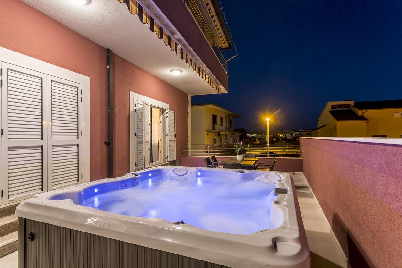 Apartmani Lukic Σπλιτ Εξωτερικό φωτογραφία